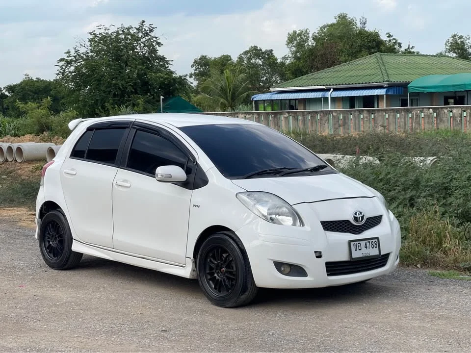 2009 Toyota Yaris II 3