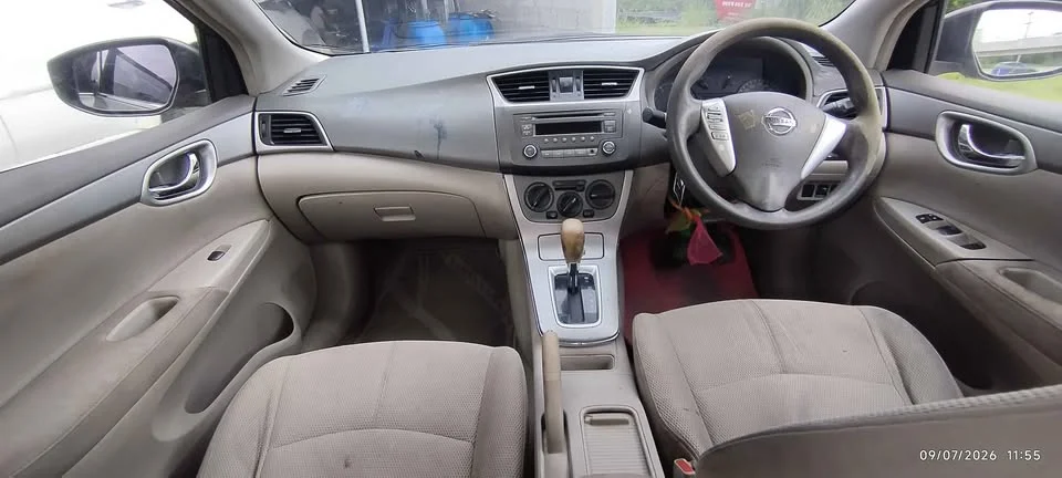 2012 Nissan Sylphy III (B17) 3