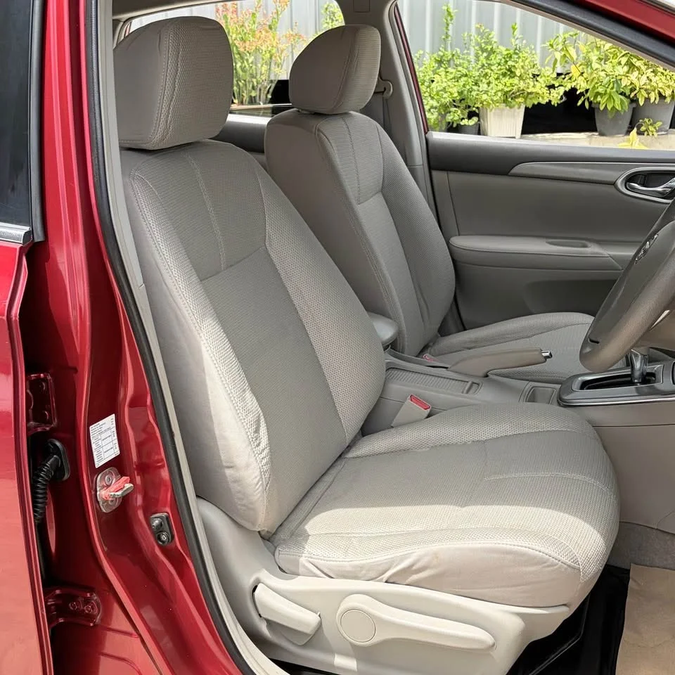 2012 Nissan Sylphy III (B17) 3