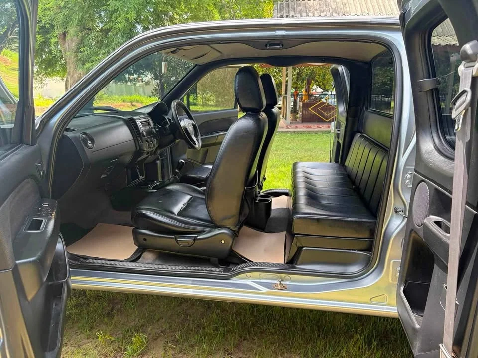 2010 Mazda BT-Series I 2