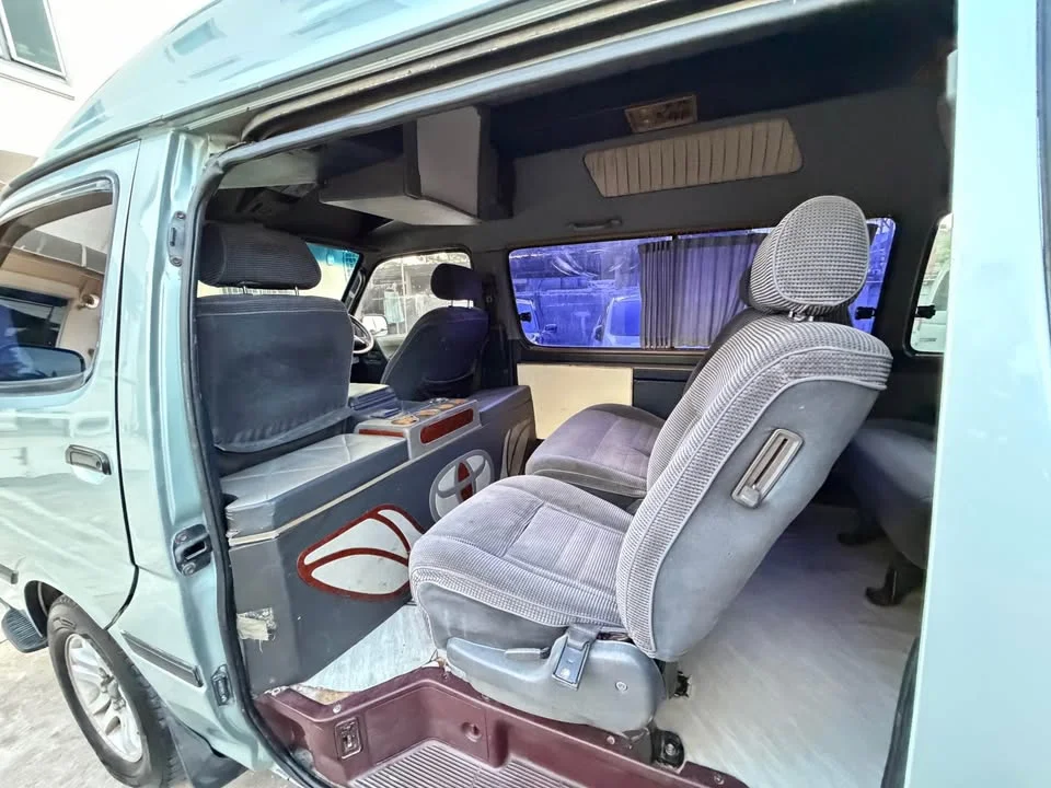1996 Toyota Commuter IV (H100) 3