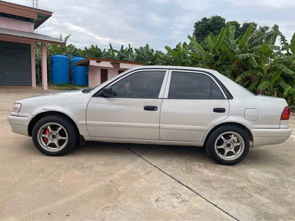 1996 Toyota Corolla Altis VIII (E110) 2