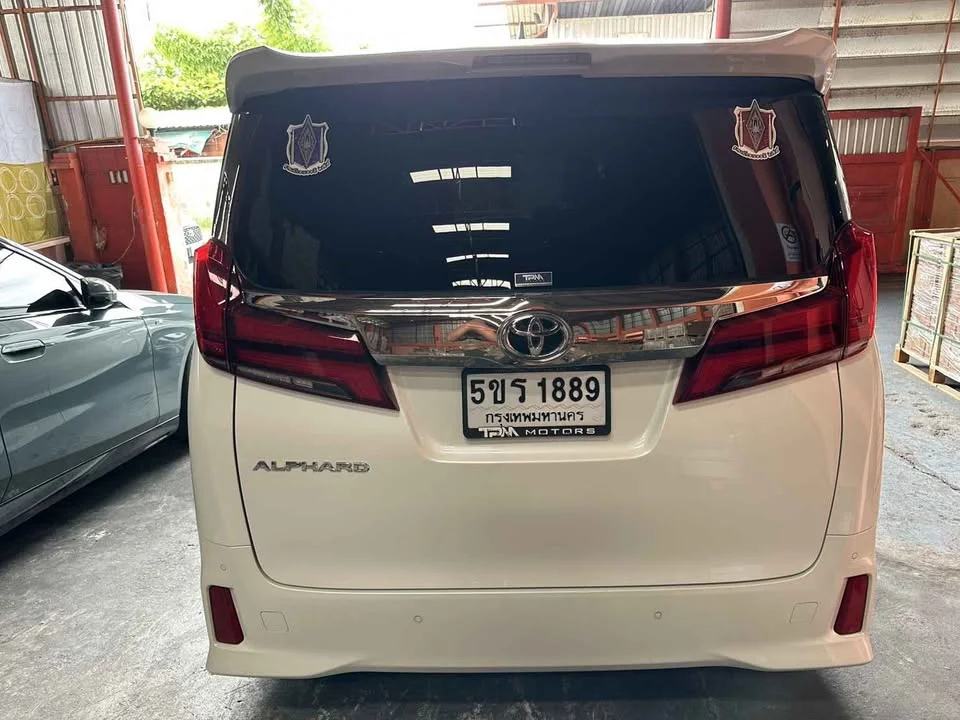 2023 Toyota Alphard, Vellfire III (AH30) 3