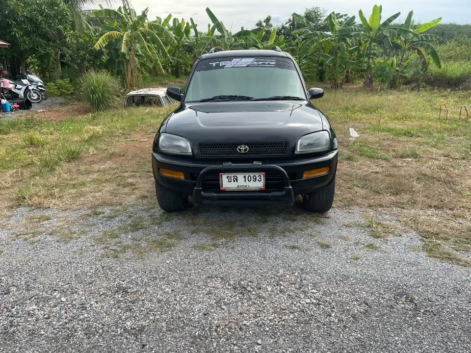 1997 Toyota RAV4 I 3
