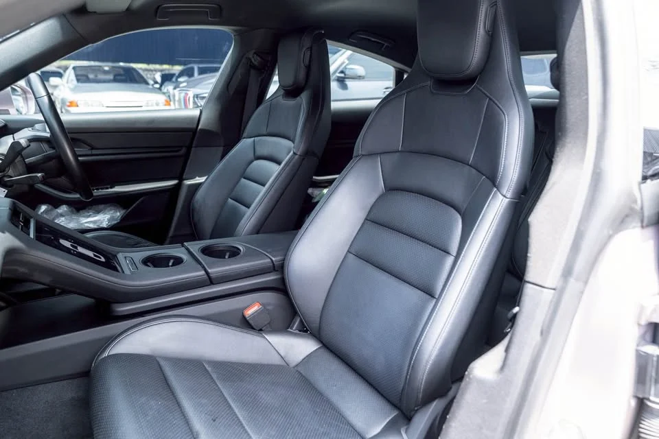2021 Porsche Taycan 9J1 3