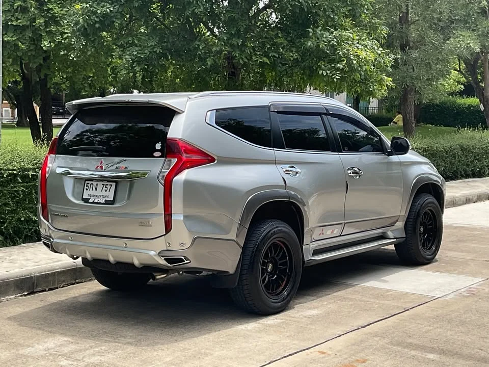 2016 Mitsubishi Pajero Sport III 2