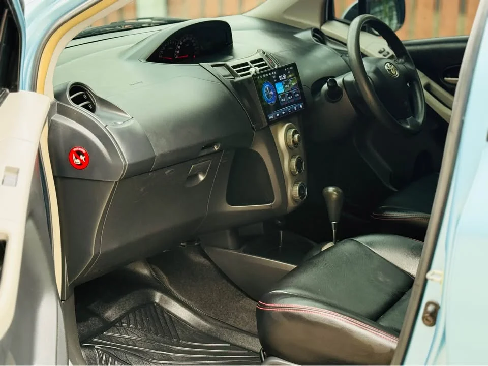 2006 Toyota Yaris II 3