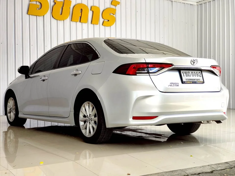 2020 Toyota Corolla Altis XII (E210) 2