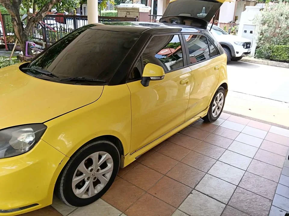 2016 MG 3 II 3