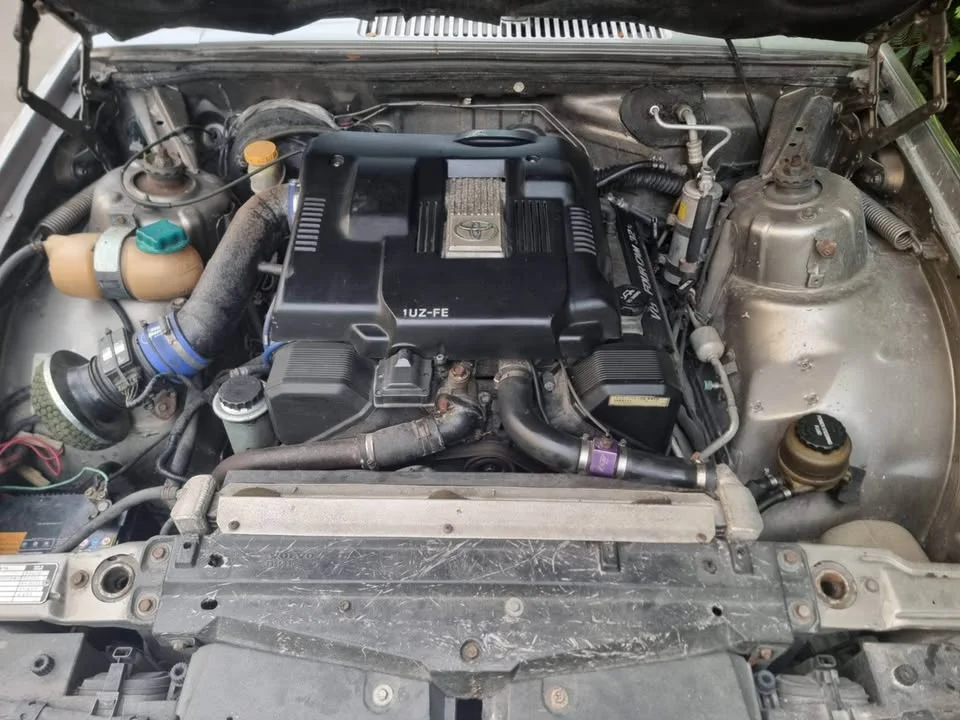 1990 Volvo 900 Series 3