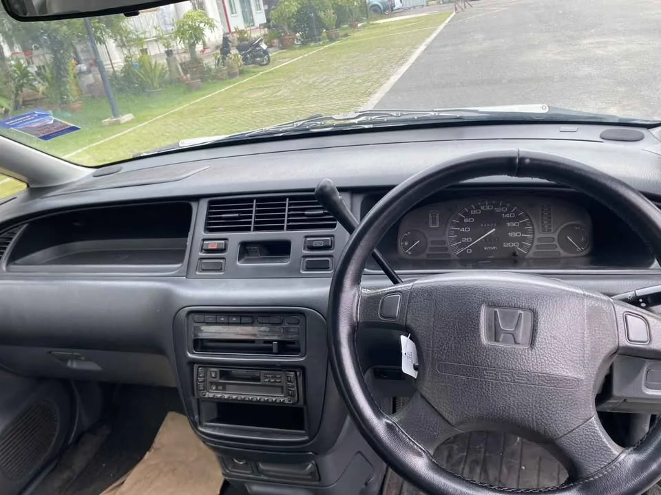 1995 Honda Odyssey I 3