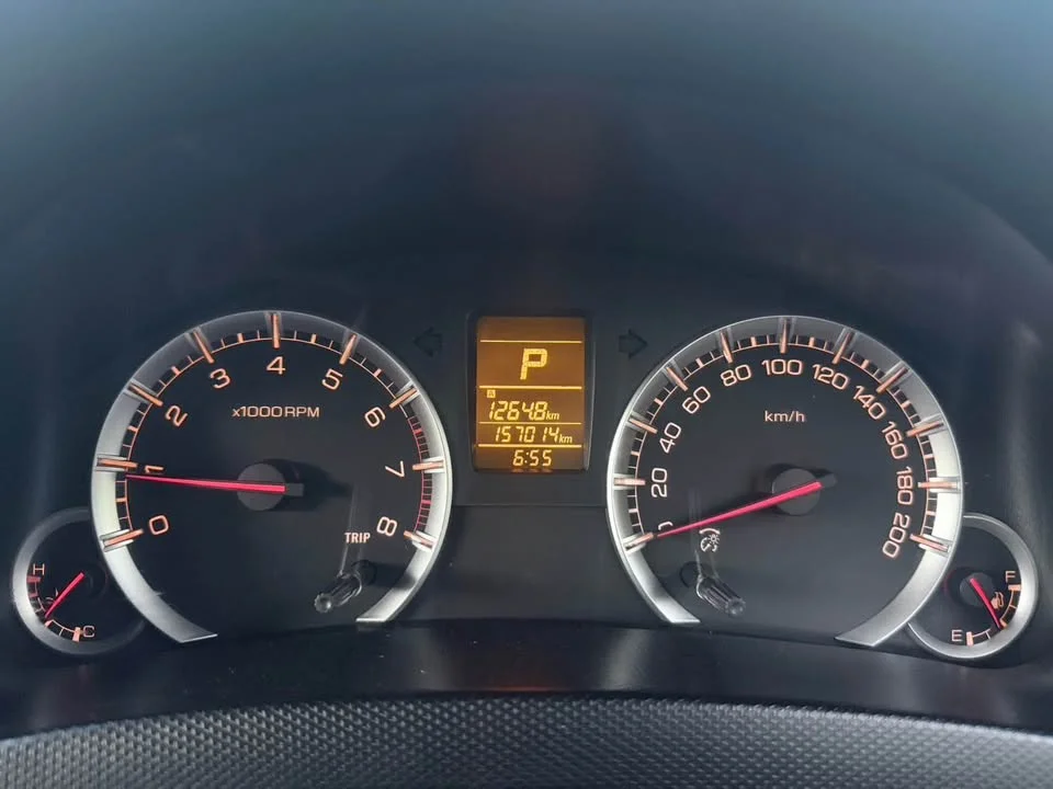 2014 Suzuki Swift II 2