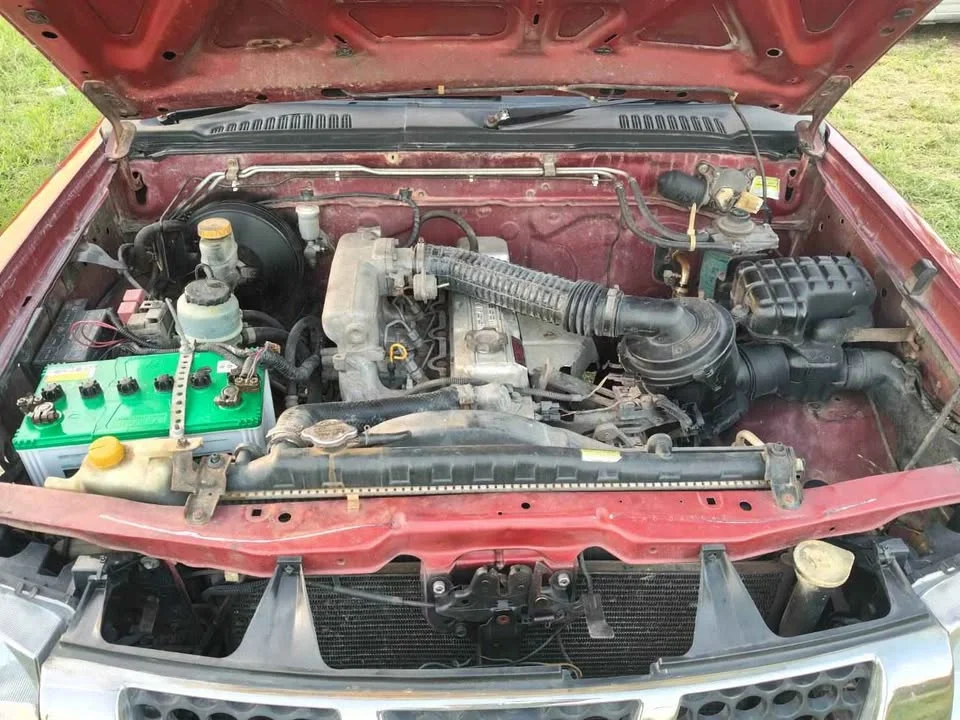 2005 Nissan Frontier I 2