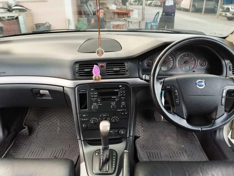 2000 Volvo S80 I 3