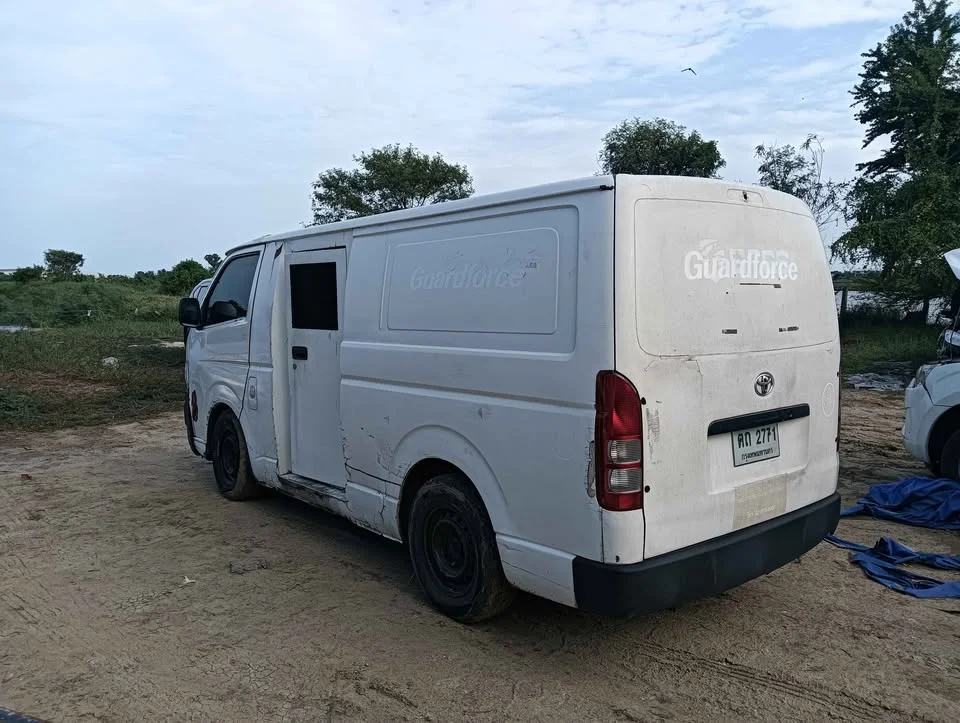2006 Toyota HiAce V (H200) 2