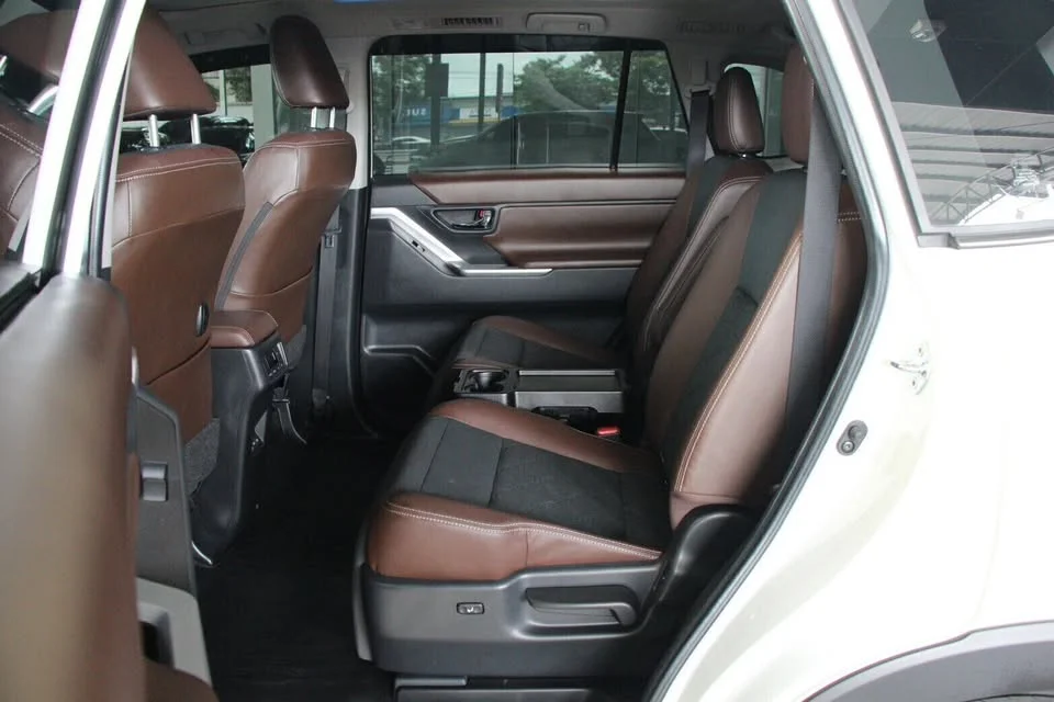 2025 Toyota Innova III 3