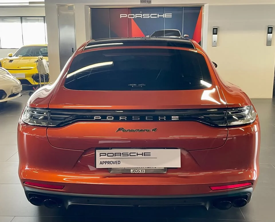 2021 Porsche Panamera II 2
