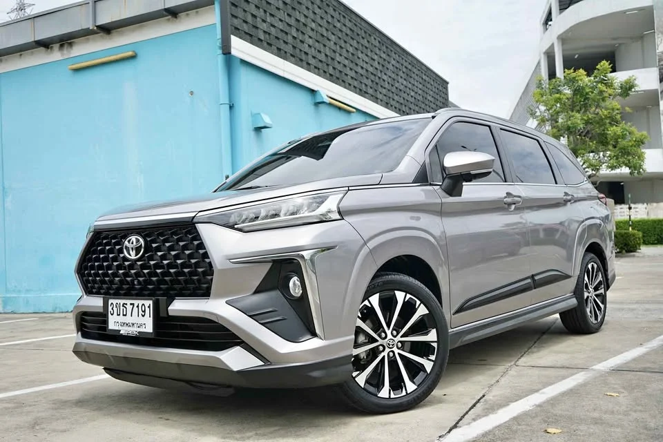 2022 Toyota Veloz III 2