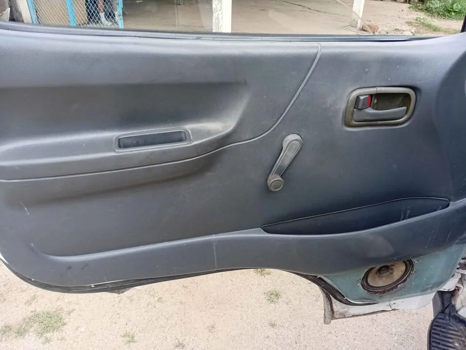 1994 Toyota Commuter IV (H100) 3