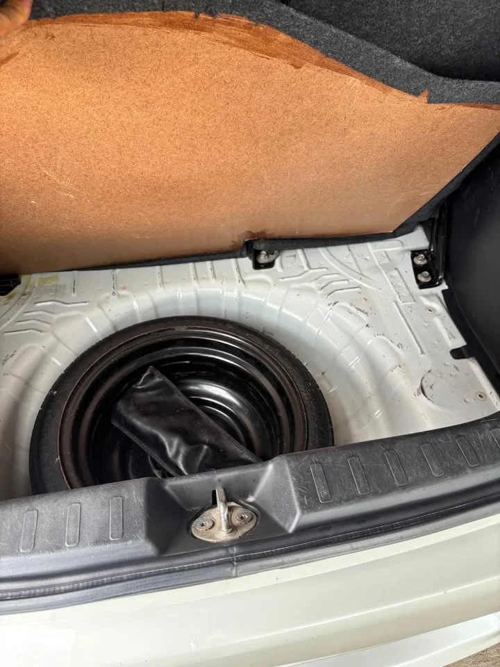 2014 Mitsubishi Mirage VI 3