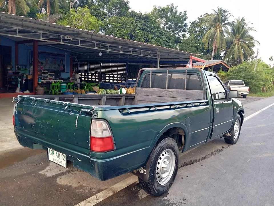 2001 Isuzu Faster Dragon Eyes III 3