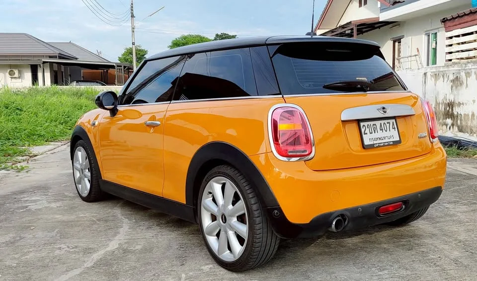 2015 Mini Hatch  III 2