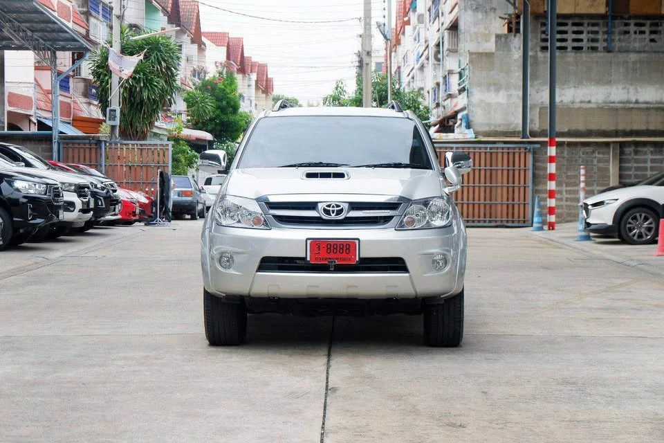 2006 Toyota Fortuner I 2