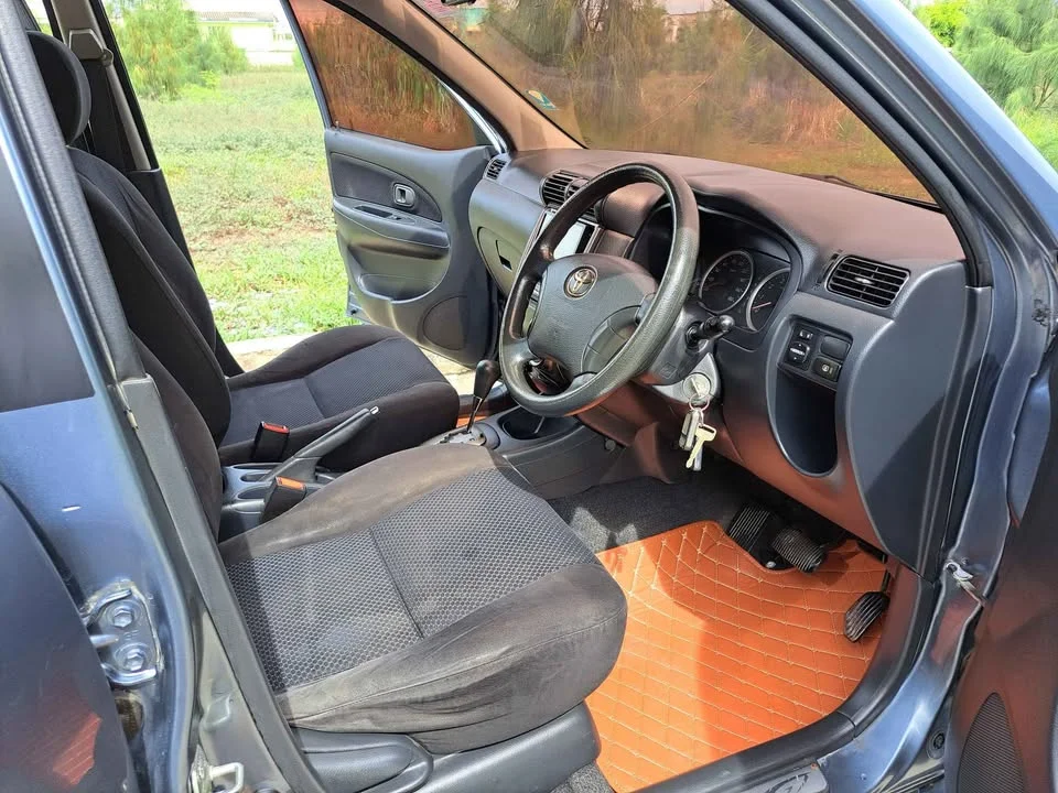 2010 Toyota Avanza I 3