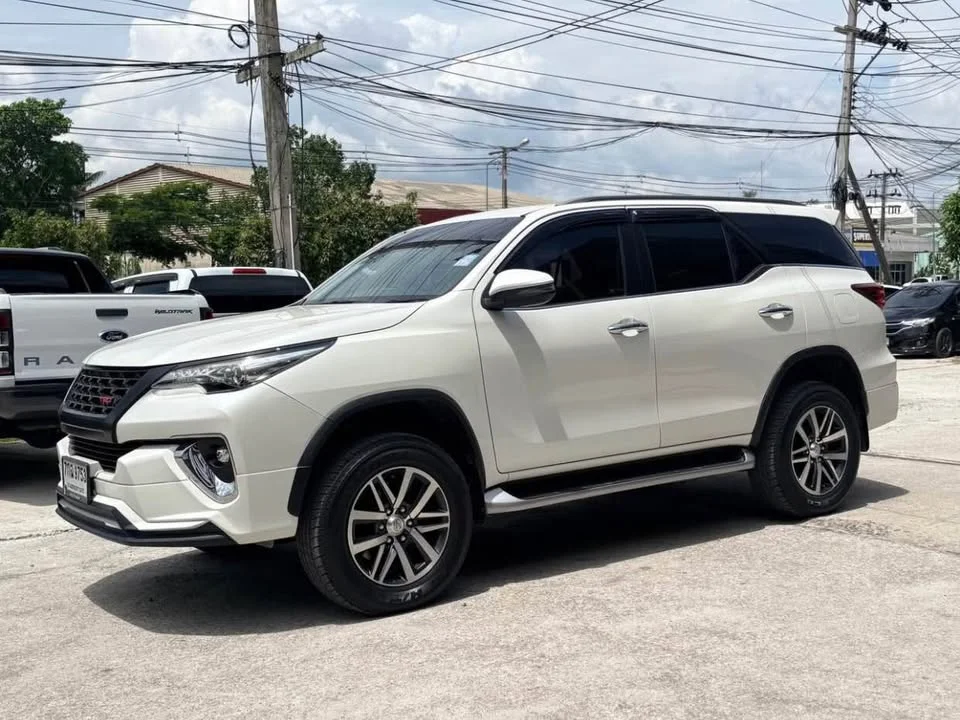 2018 Toyota Fortuner II 3