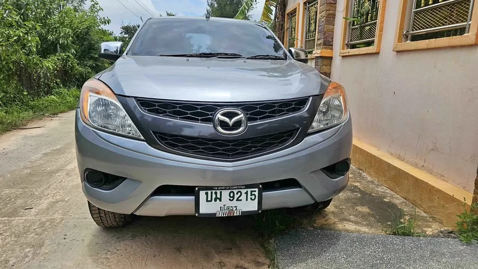 2015 Mazda BT-Series II 2