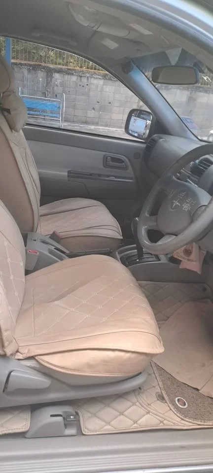 2005 Isuzu MU-7 2