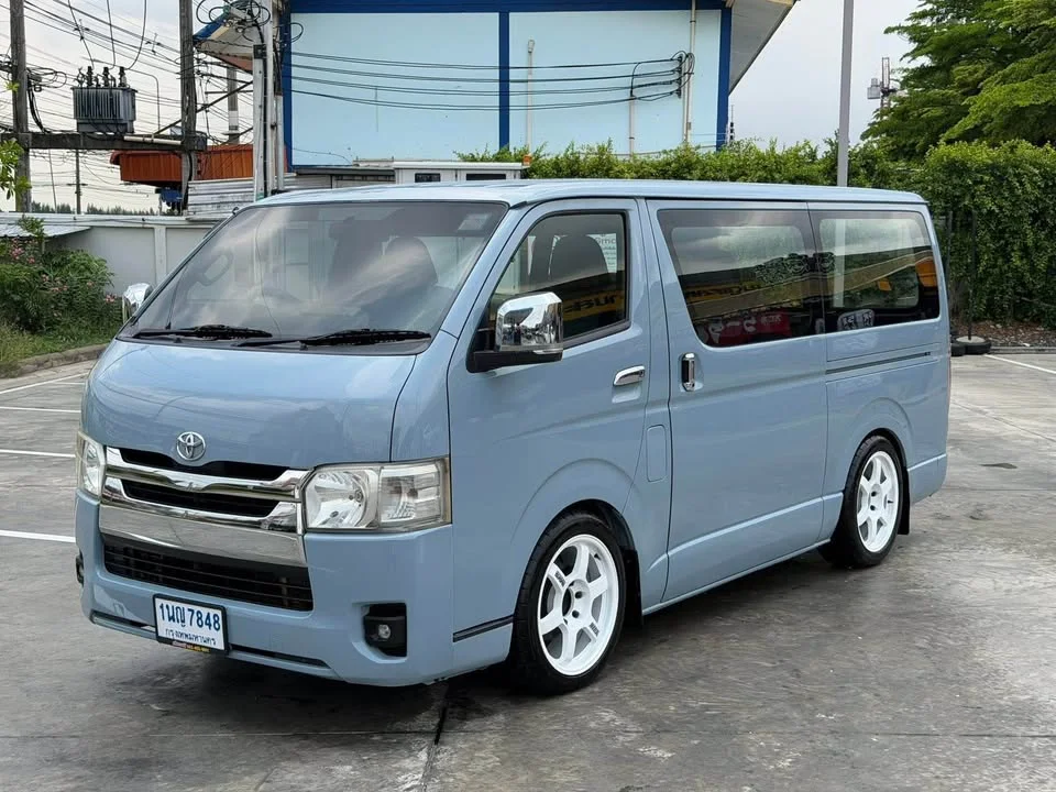 2014 Toyota HiAce V (H200) 3