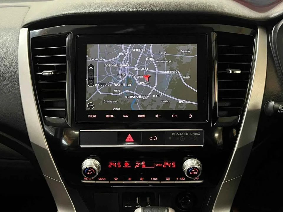 2021 Mitsubishi Pajero Sport III 2