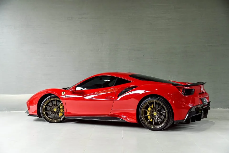 2022 Ferrari 488 3