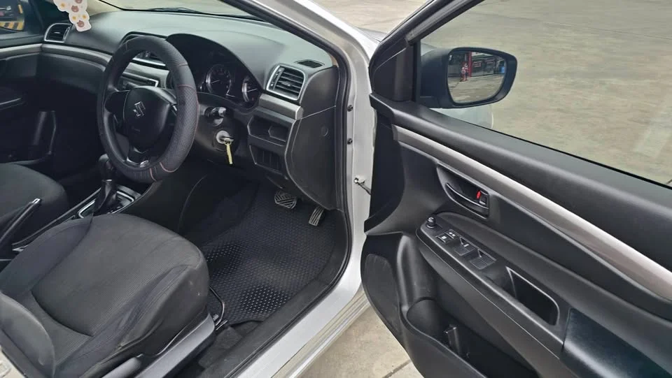 2017 Suzuki Ciaz 2
