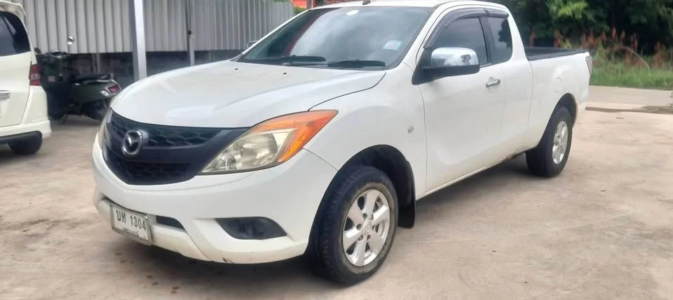 2013 Mazda BT-Series II 2