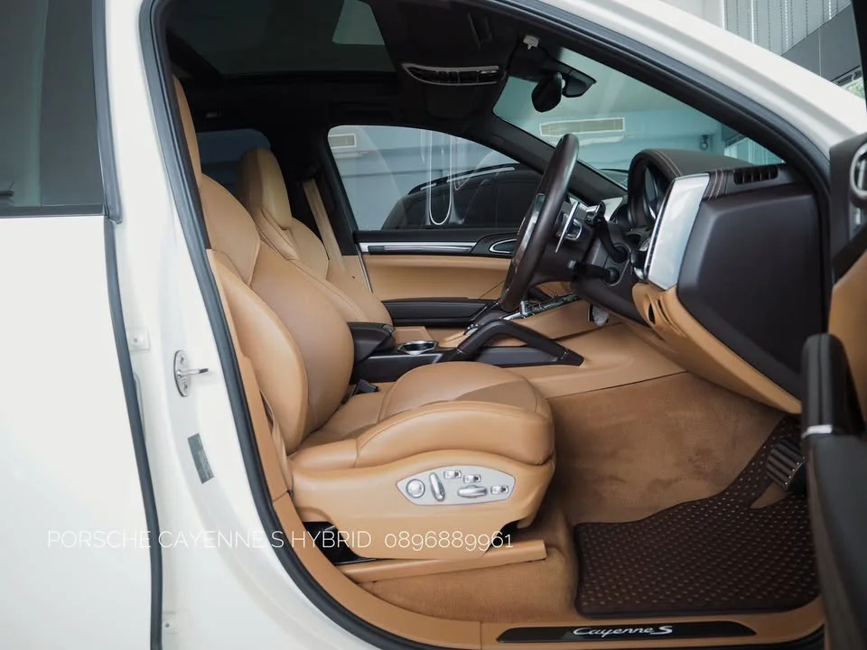 2012 Porsche Cayenne II 2