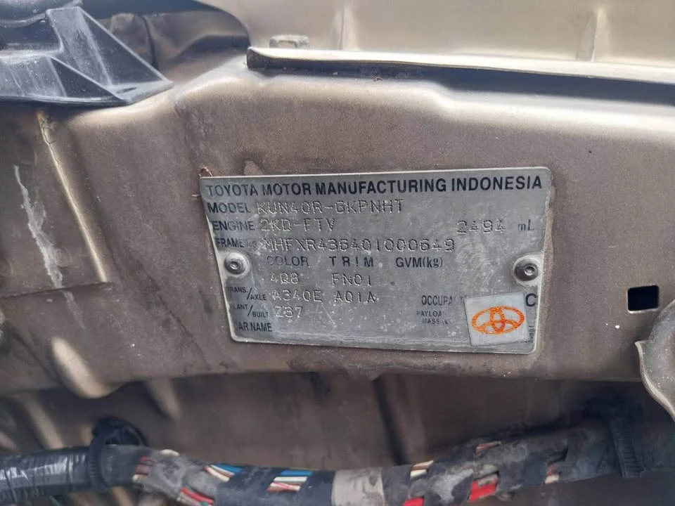 2005 Toyota Innova I 3