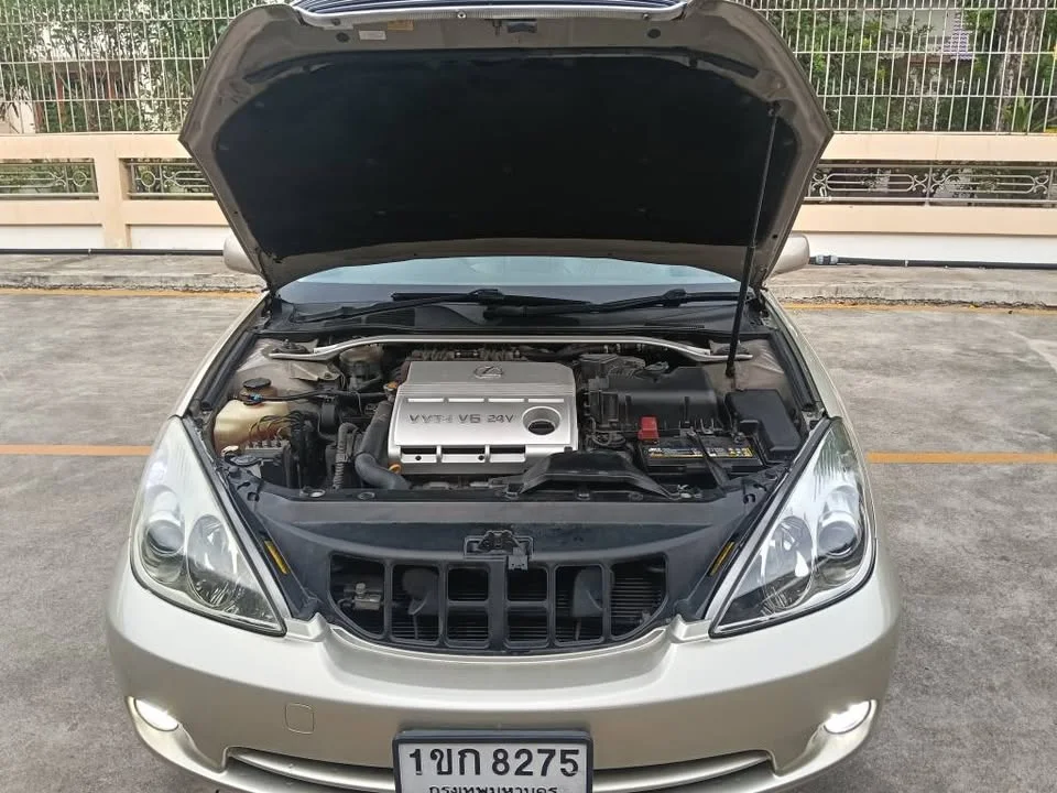 2005 Lexus ES IV 3