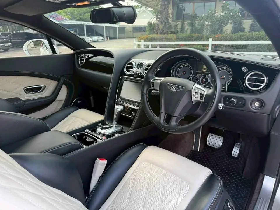 2012 Bentley Continental GT, GTC II 3