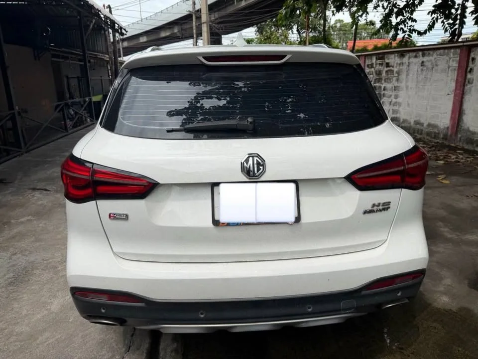 2019 MG HS 3