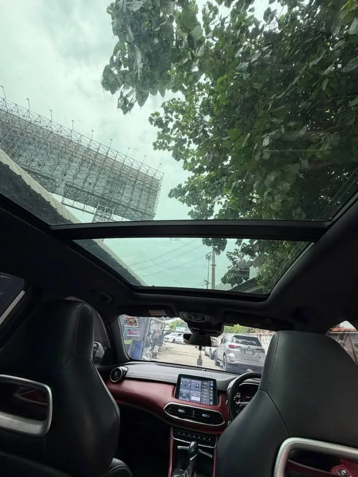 2019 MG HS 2