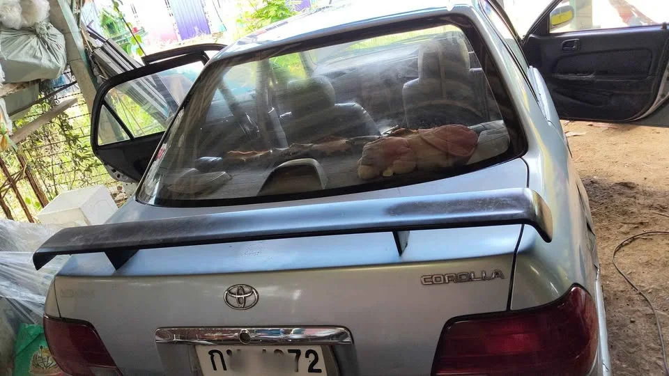 1997 Toyota Corolla Altis VIII (E110) 2