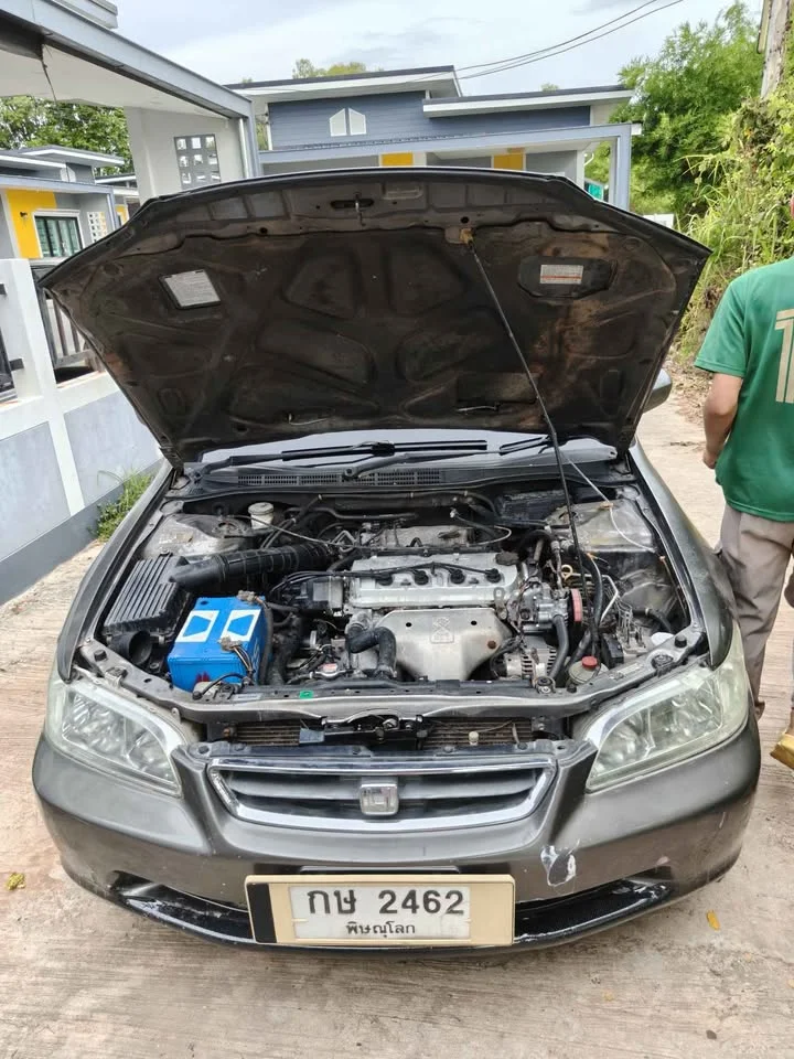 2001 Honda Accord VI 3