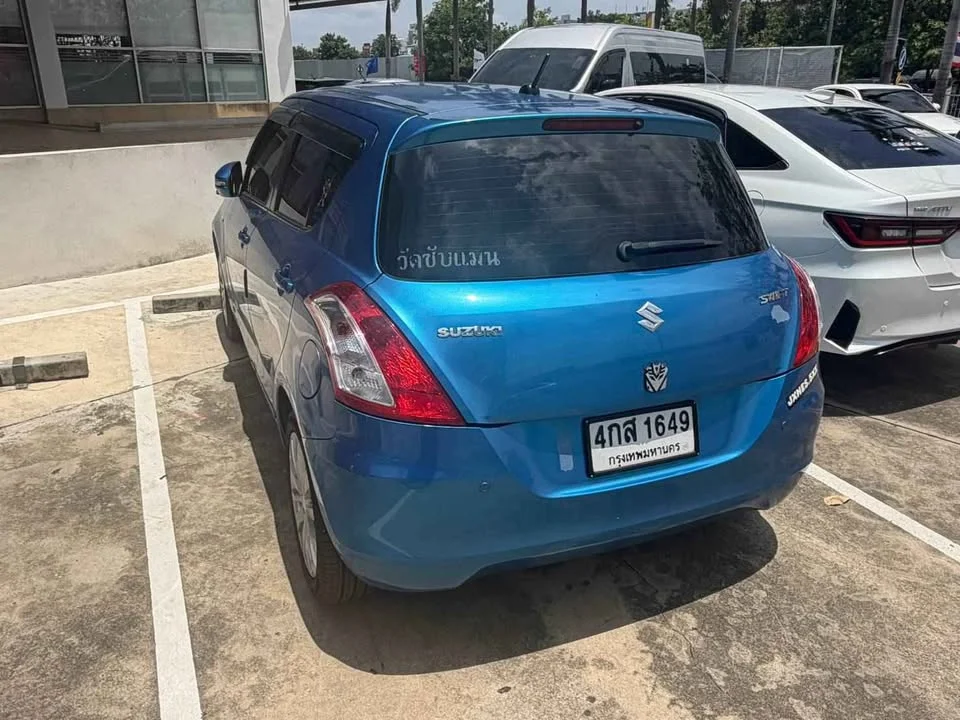2014 Suzuki Swift II 3