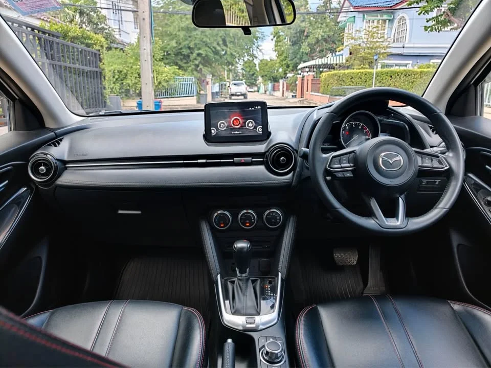 2019 Mazda 2 III 2