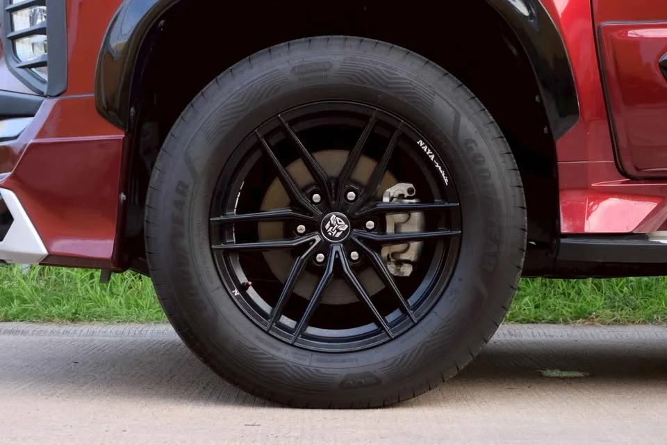 2023 Mitsubishi Pajero Sport III 2