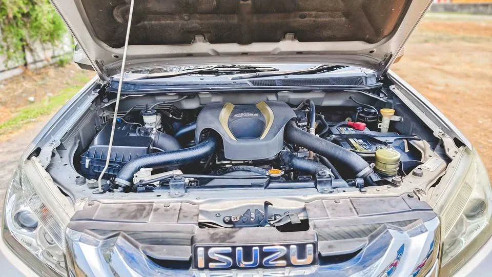 2014 Isuzu MU-X I 3