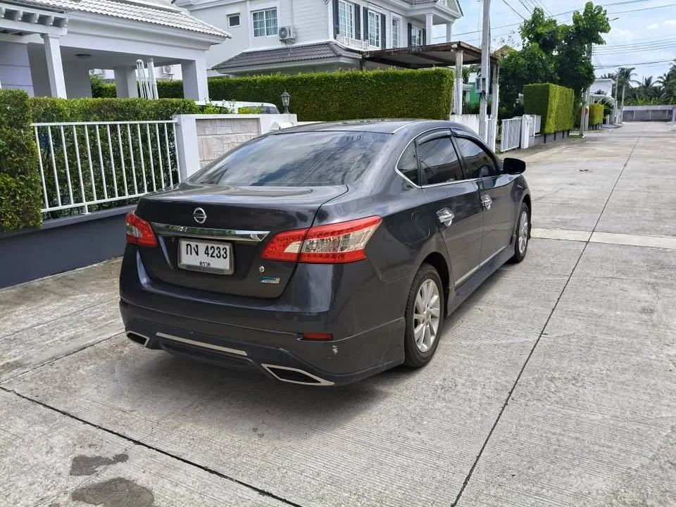 2013 Nissan Sylphy III (B17) 3