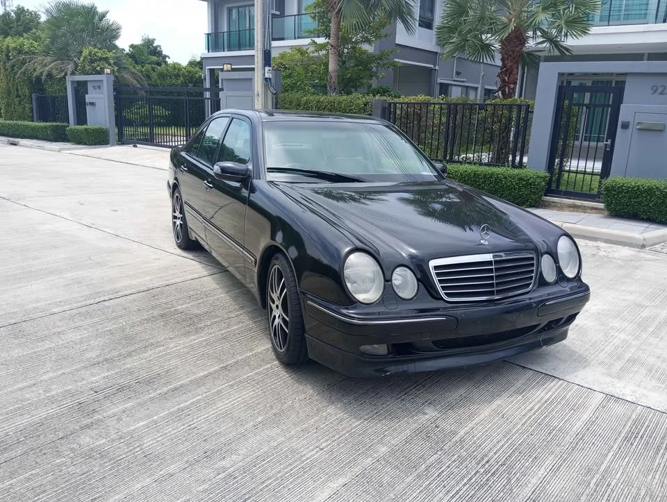 2000 Benz E-Class W210 3